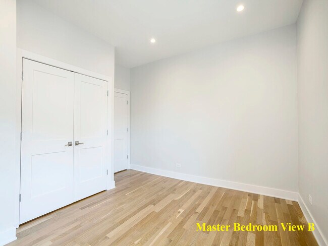 Building Photo - 6103 S Kenwood Ave