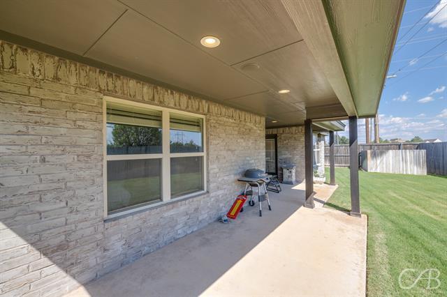 Building Photo - 5950 Legacy Dr