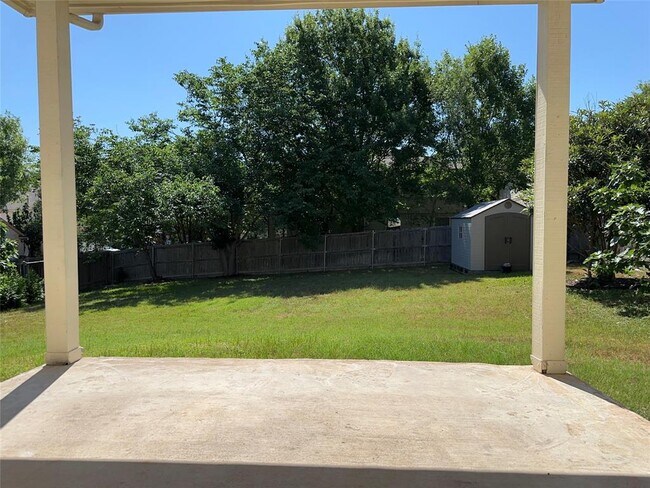 Building Photo - 12733 Serafy Ct