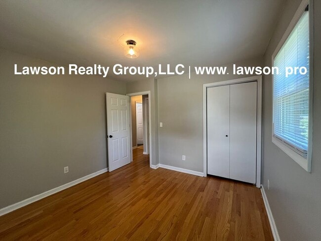Building Photo - Updated Ranch in Glenvar with Garage and Bonus Room