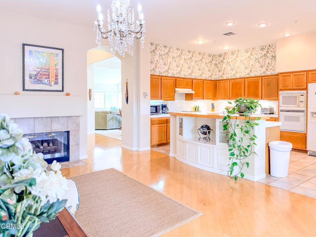 Building Photo - 2300 Bayhill Ct