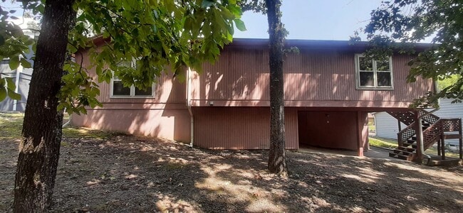 Building Photo - 132 Dunn Hollow Dr