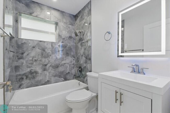 Building Photo - 7860 SW 158th Terrace