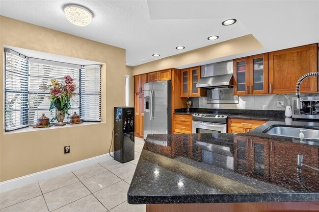 Building Photo - 11310 Linarbor Pl