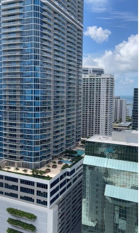 Building Photo - 951 Brickell Ave