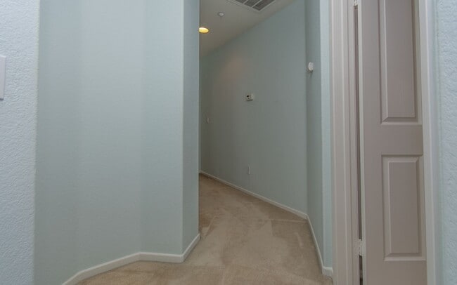 Building Photo - Condo in San Elijo!