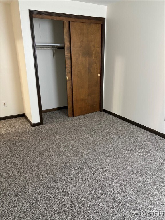 Building Photo - 427 Kaymar Dr