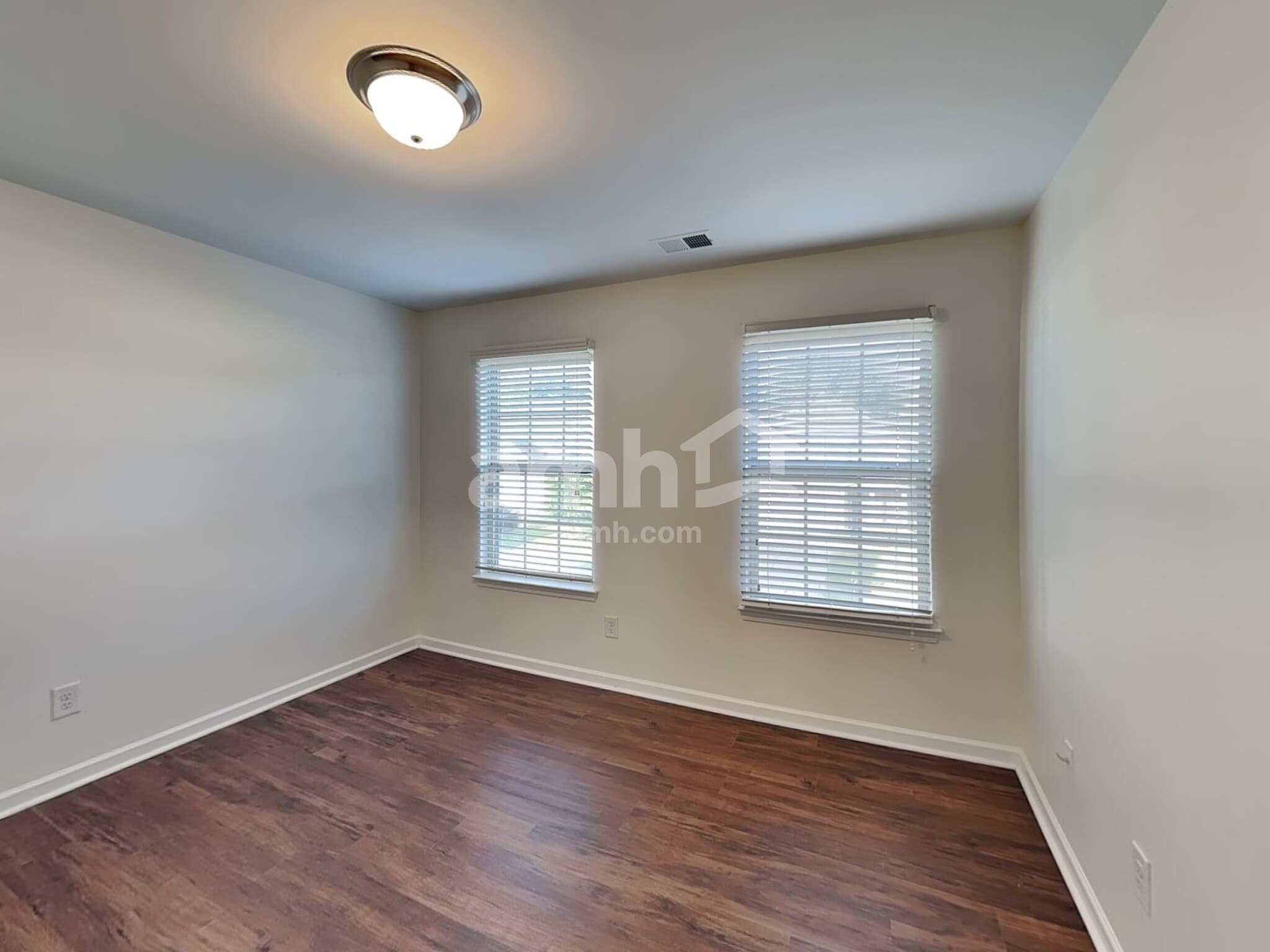 Building Photo - 10522 Shanon Darby Ln