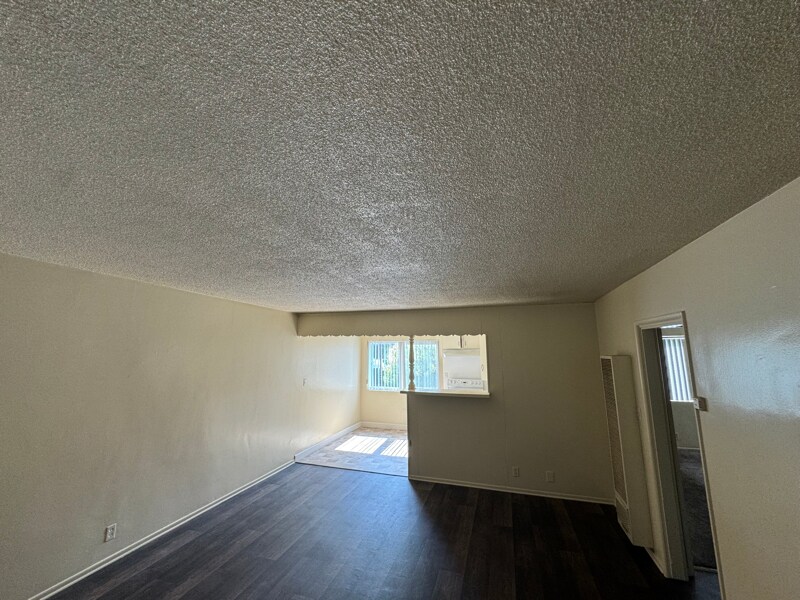 Building Photo - 6248 N San Gabriel Blvd