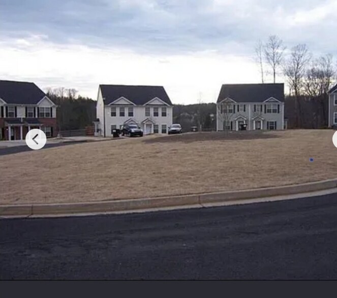 Building Photo - 465 Inkberry Dr
