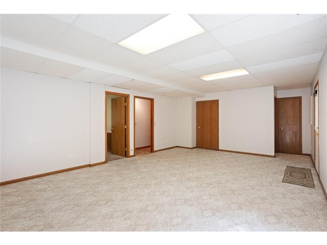 Building Photo - 18525 County Rd 24