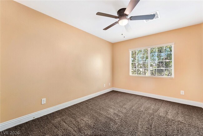 Building Photo - 9151 Sunken Meadow Ave