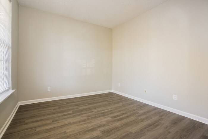 Building Photo - 309 Edenberry Way