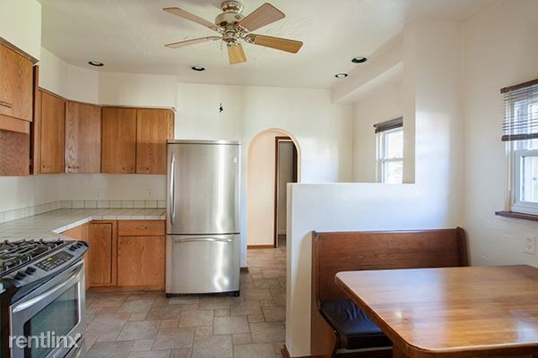 Building Photo - 3 br, 2 bath House - 3848 Country Club Place
