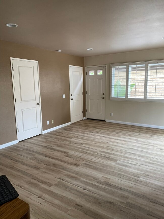 Building Photo - 5015 Corbina Way