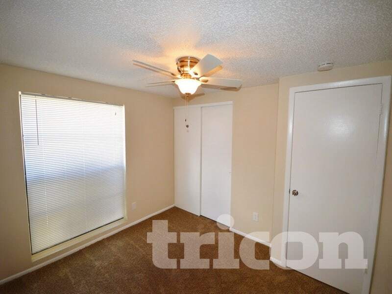 Building Photo - 9218 Balfern Ct