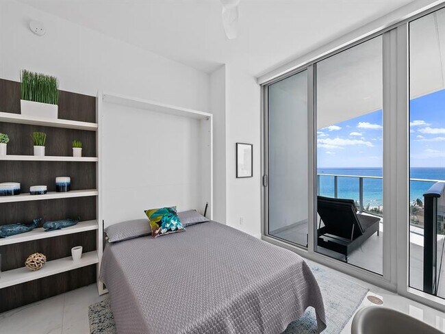 Building Photo - 701 N Fort Lauderdale Beach Blvd