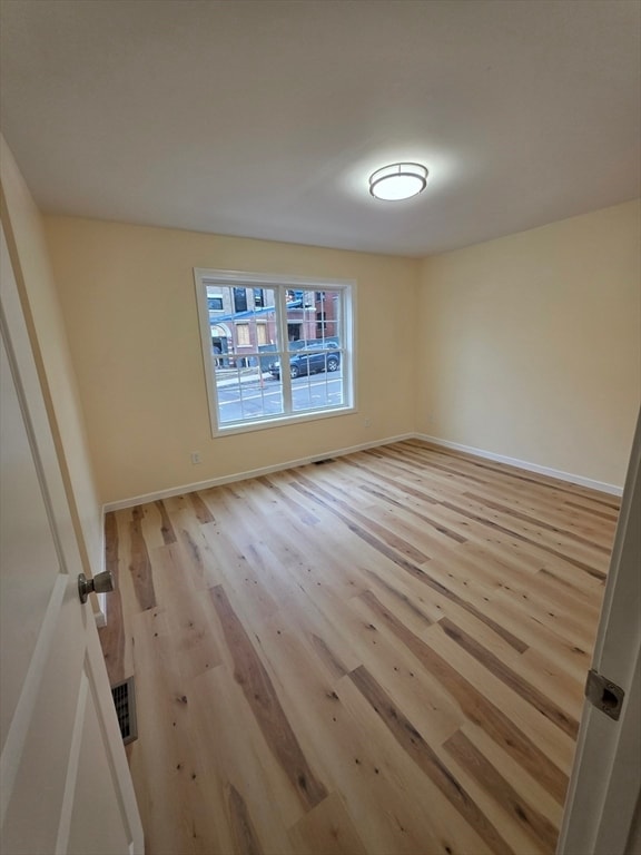 Building Photo - 871 Worthington St