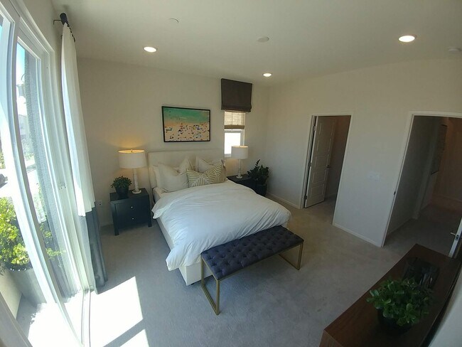 Building Photo - Your New Sanctuary Awaits!