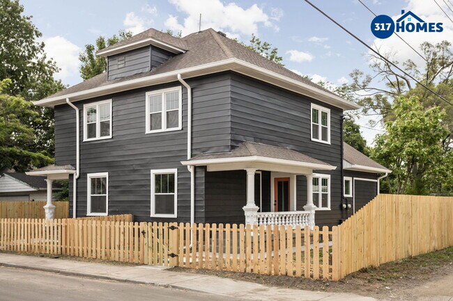 Building Photo - 1229 Cottage Ave