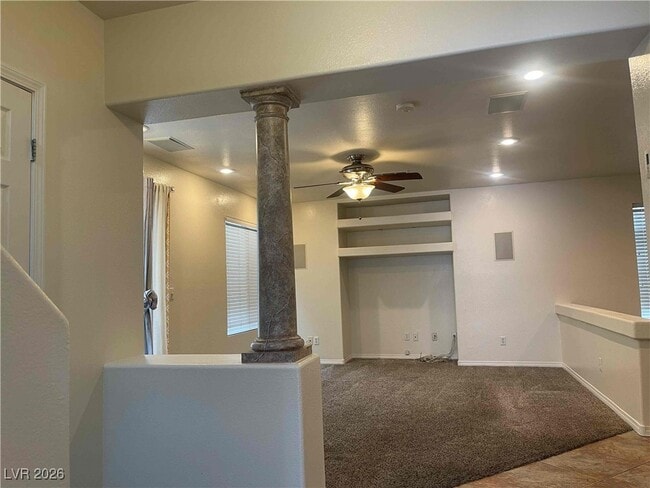 Building Photo - 7339 Cestrum Rd