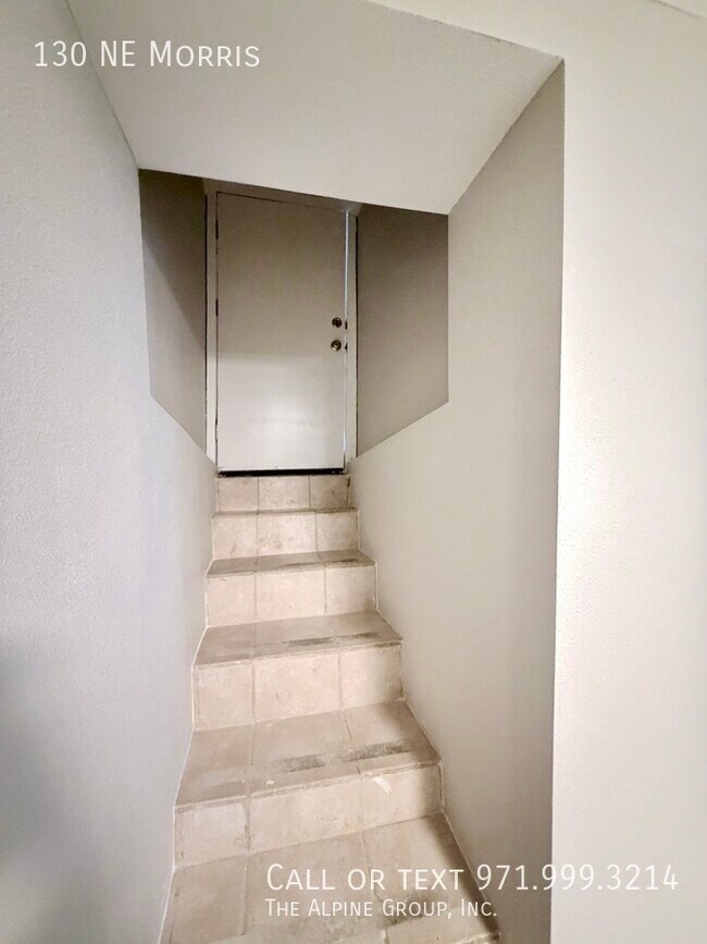 Building Photo - 130 NE Morris-