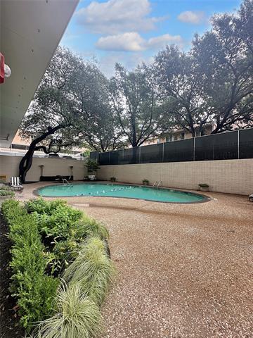 Building Photo - 3701 Turtle Creek Blvd