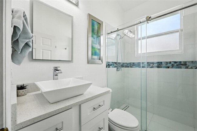 Building Photo - 13201 Luxbury Loop