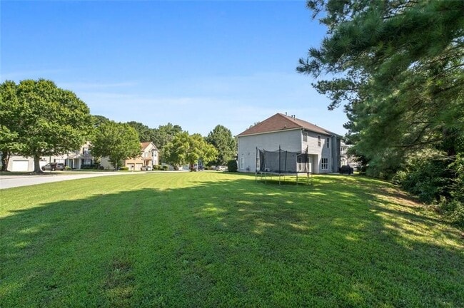 Building Photo - 6115 Riveroak Terrace