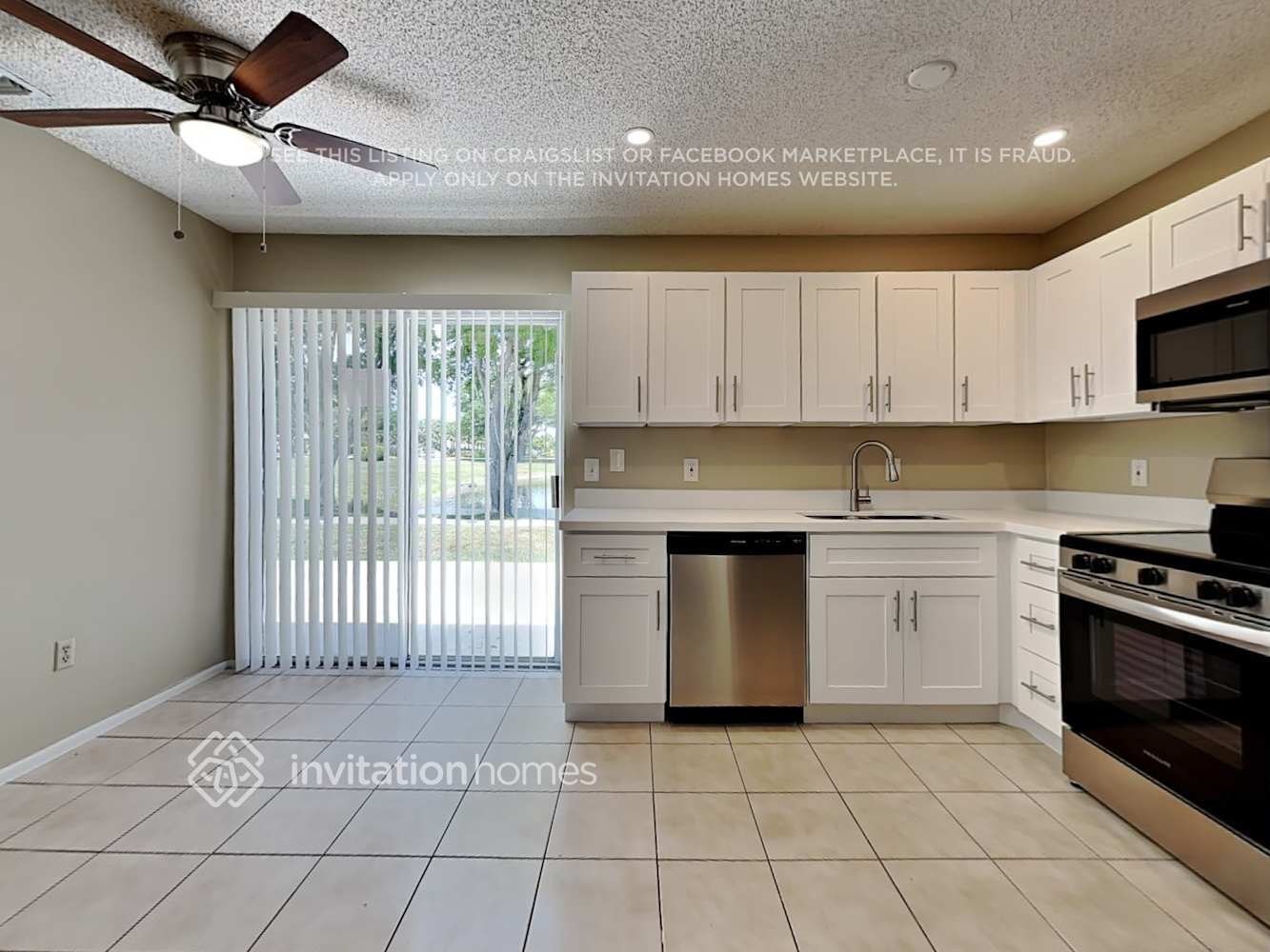 Building Photo - 8695 Indian River Run S