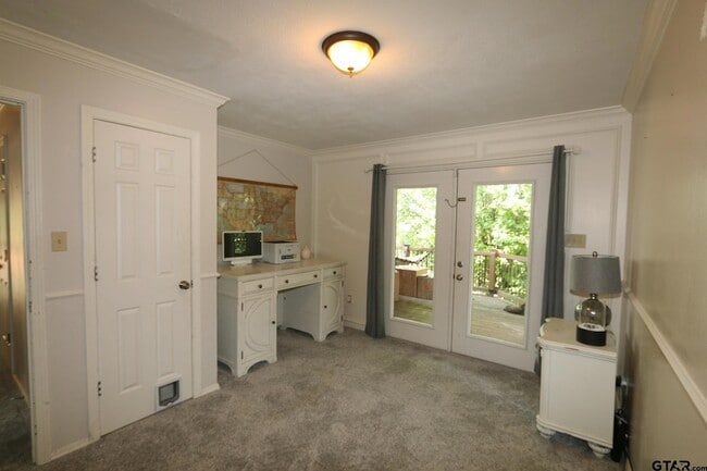 Building Photo - 18751 Ridgeline Rd