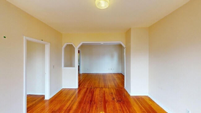 Building Photo - 22 Boynton St