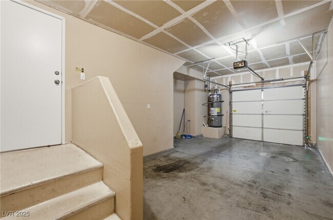 Building Photo - 1501 Truett St