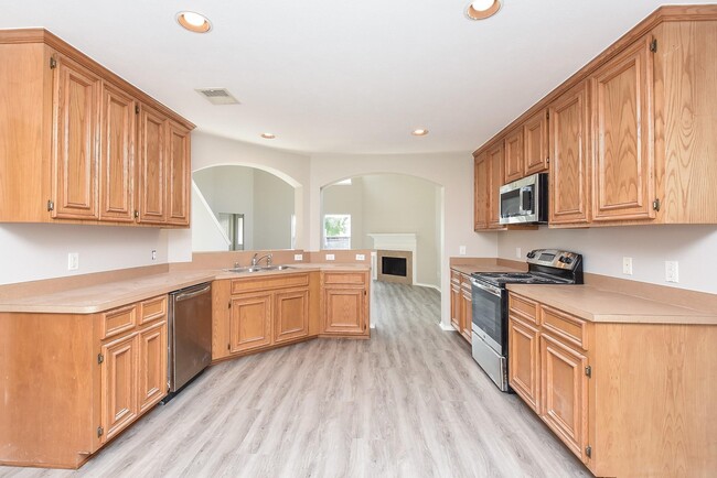 Building Photo - 3935 Carters Lake Dr