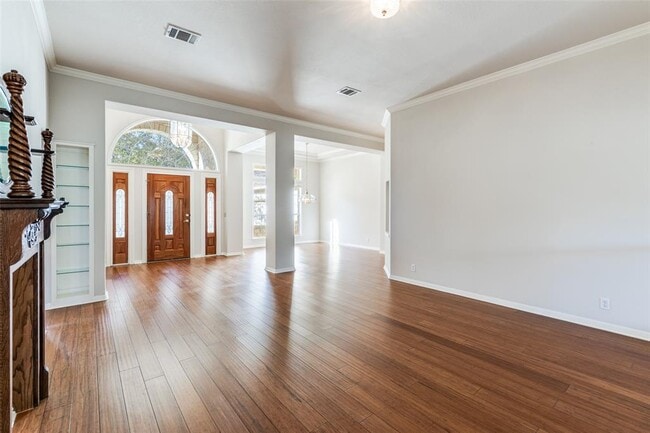 Building Photo - 6901 Bright Star Ln