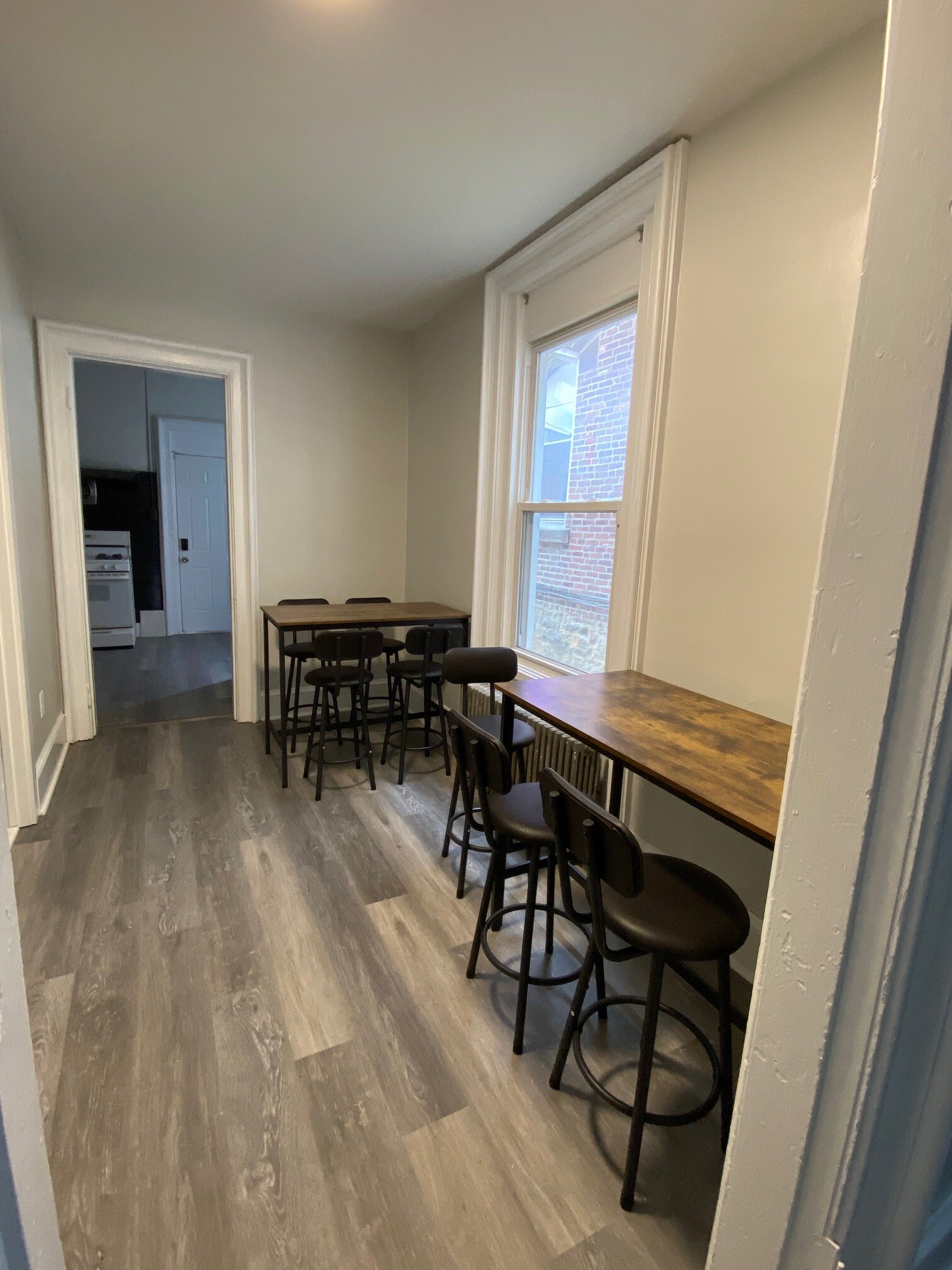 Building Photo - 469 Montclair Ave