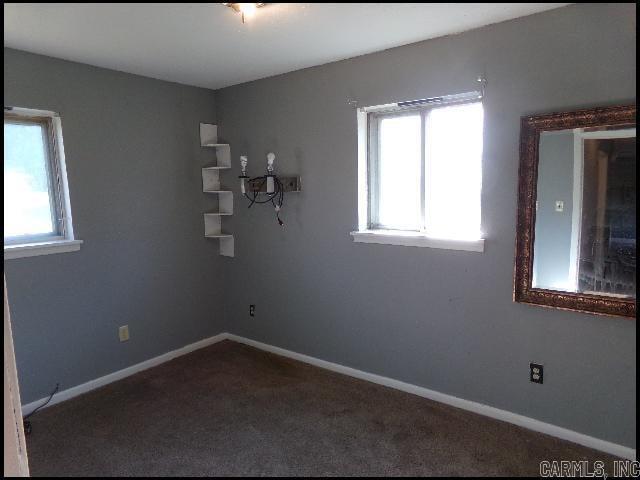 Building Photo - 1504 E 38th St