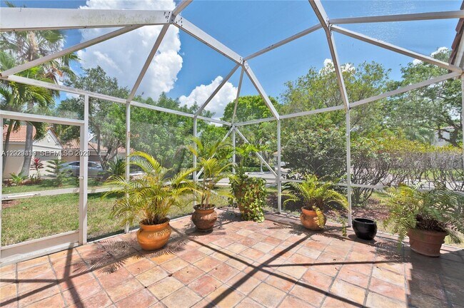 Building Photo - 889 Sand Creek Cir