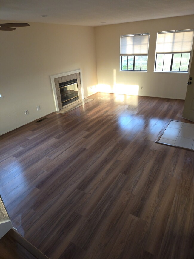 Building Photo - 582 Elk Ridge Way