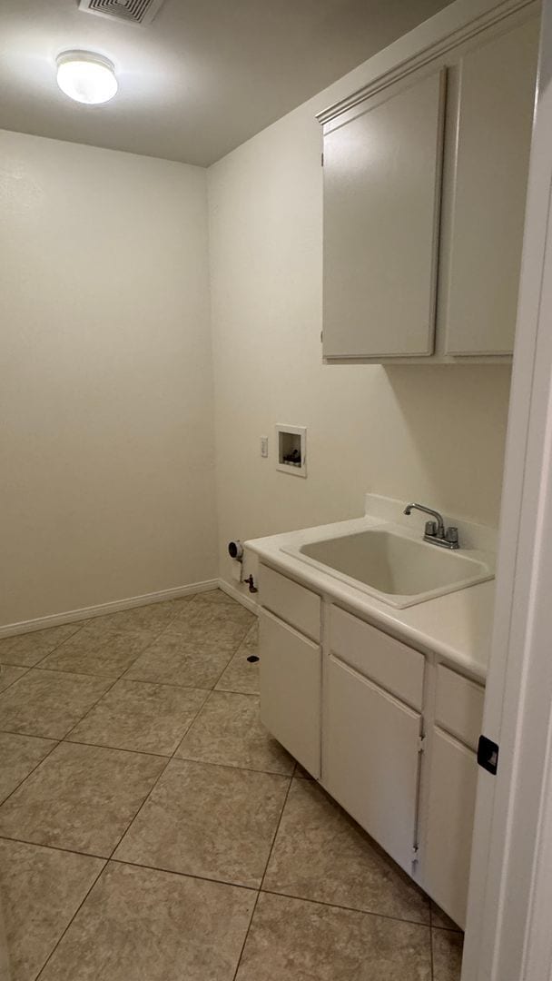 Building Photo - 6 bedroom 4.5 baths in Corona CA