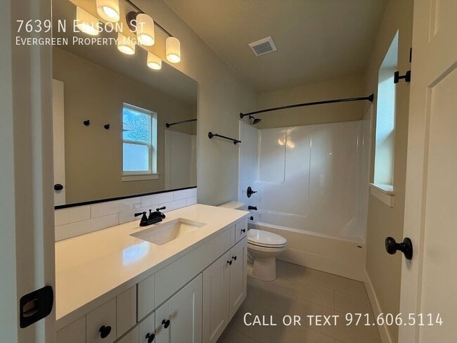 Building Photo - 7639 N Edison St