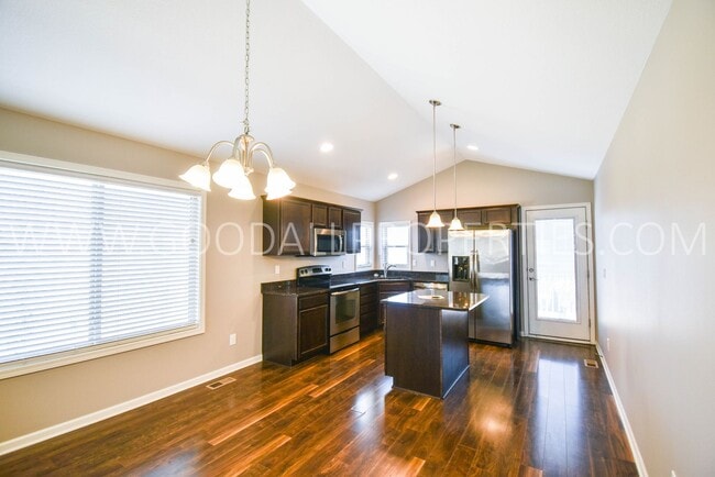 Building Photo - 4 Bedroom Detached Townhome in Waukee with Finished Basement