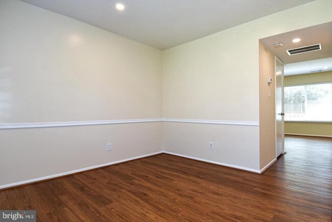 Building Photo - 1809 Westwind Way