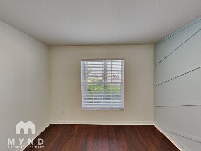 Building Photo - 3960 Southpointe Dr