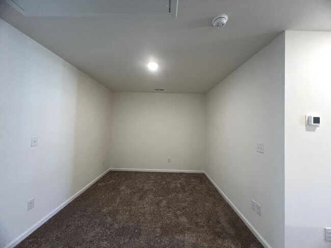 Building Photo - Brand New 3 Bedroom Townhome Available NOW...