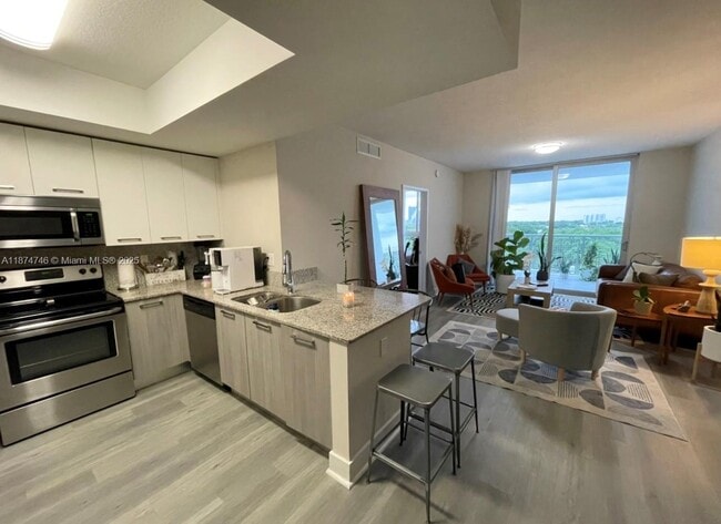 Building Photo - 2700 SW 27th Ave