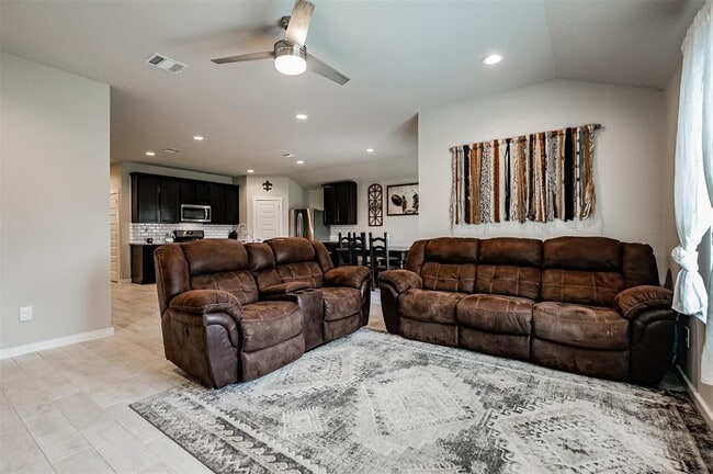 Building Photo - 13005 Oleander Bay Ln