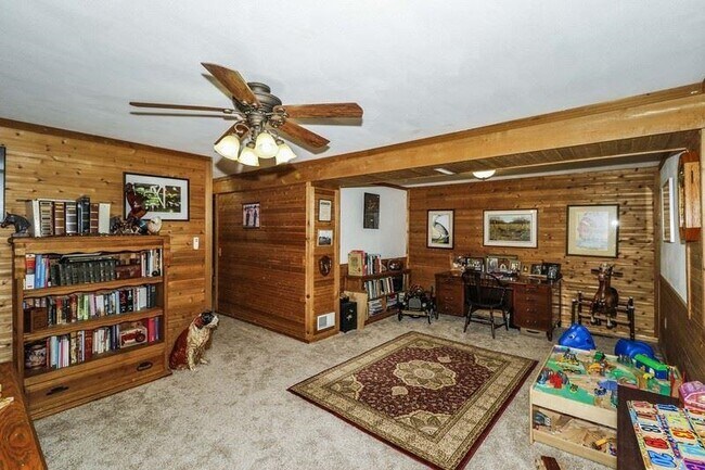 Building Photo - 3814 Timber Ln