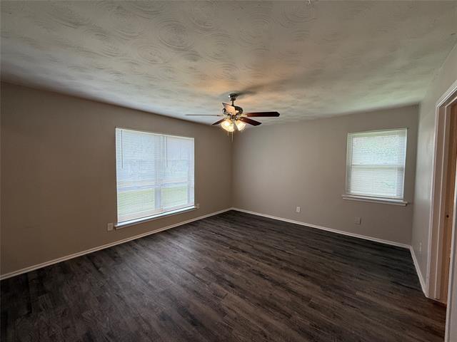 Building Photo - 10025 Neosho Dr