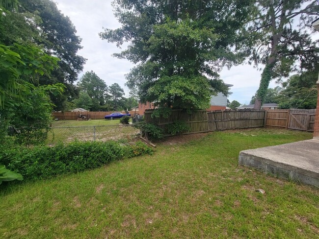 Building Photo - 3513 Wyevale Dr